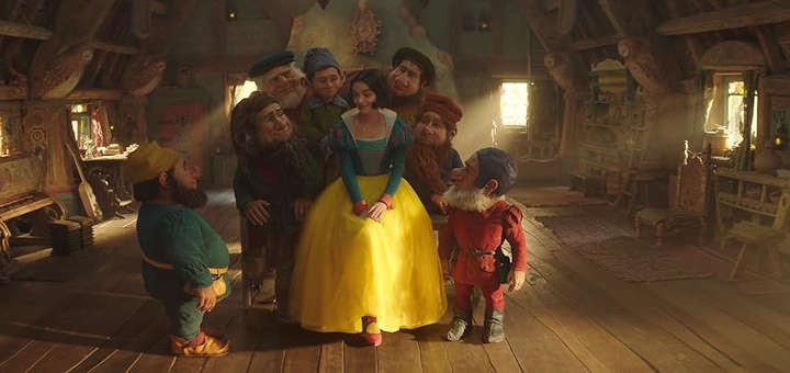 Rachel Zegler como Blancanieves en Blancanieves (2025), Walt Disney Studios.